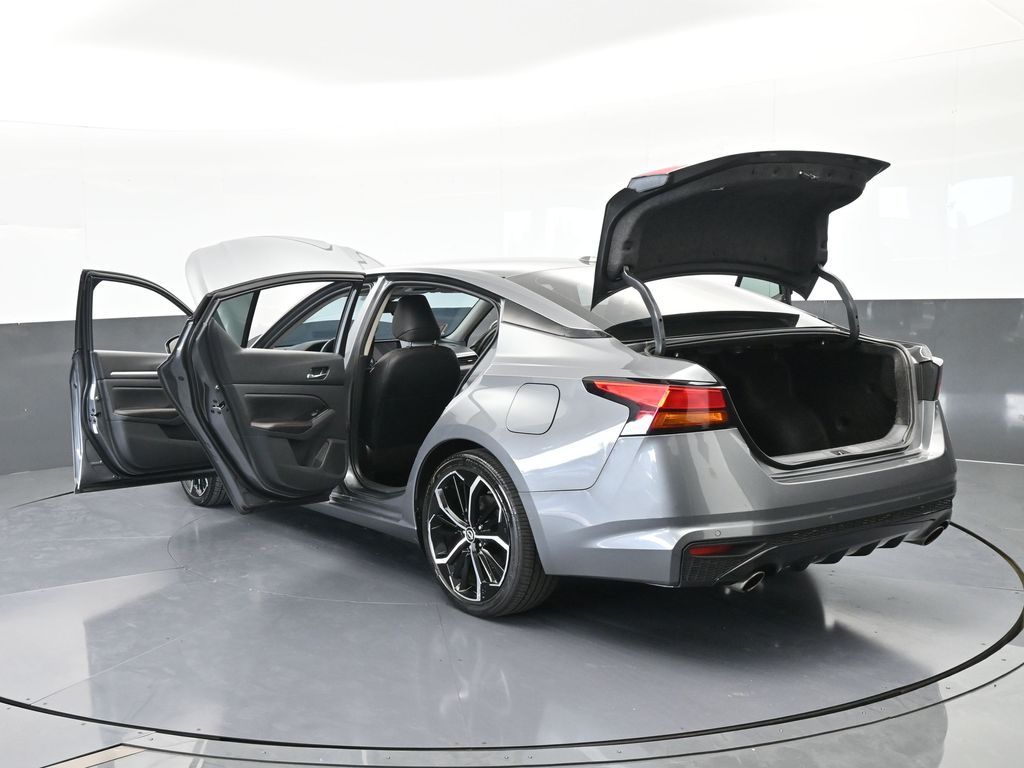 Used 2024 Gun Metallic Nissan 2.5 SR image 71