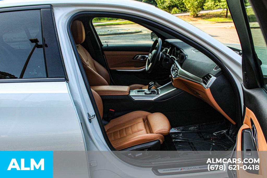Used 2021 White BMW M340i image 21