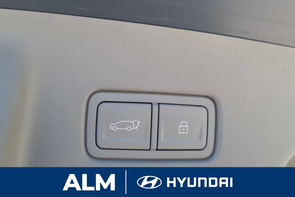 New 2026 Gray Hyundai SEL image 9