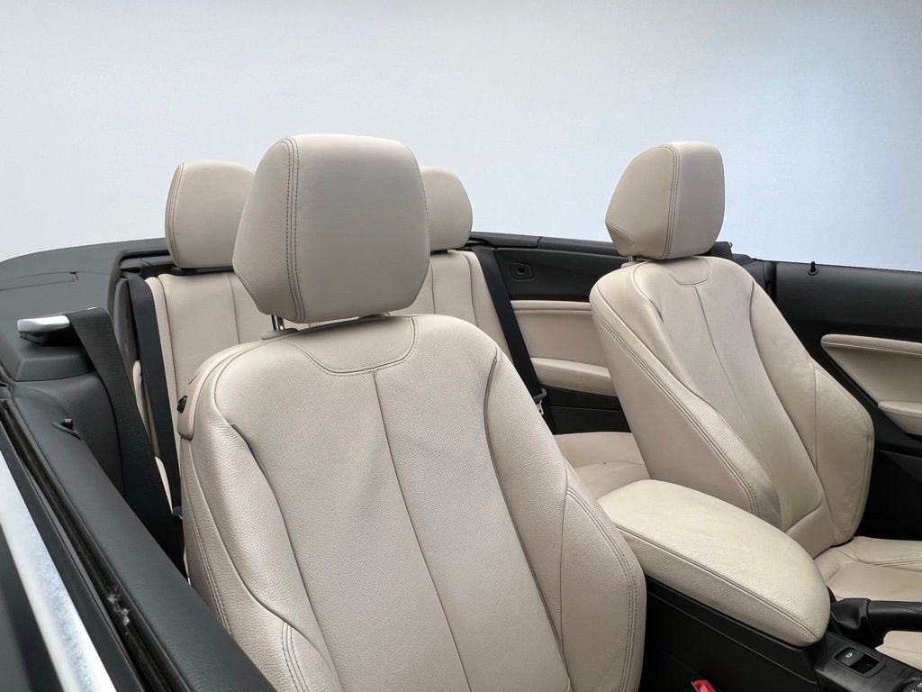 Thumbnail: 2015 BMW 2 Series - 12