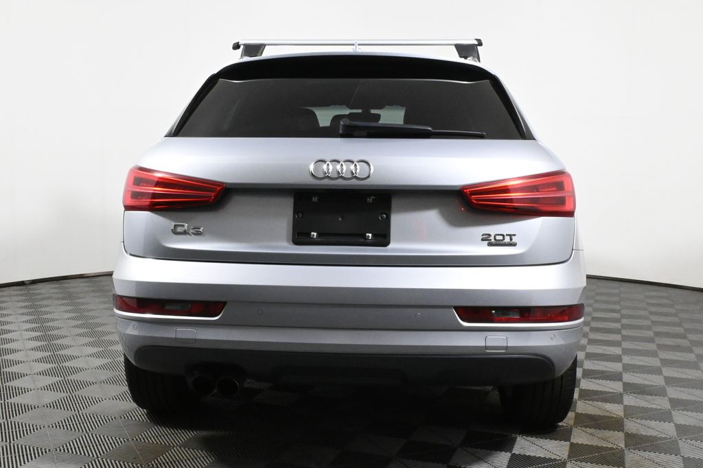 Thumbnail: 2017 Audi Q3 - 6