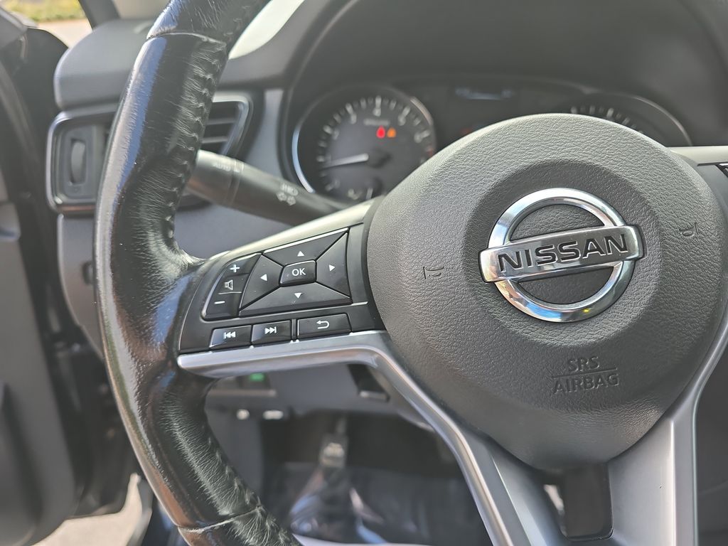 2017 Magnetic Black Nissan Rogue SV AWD SUV