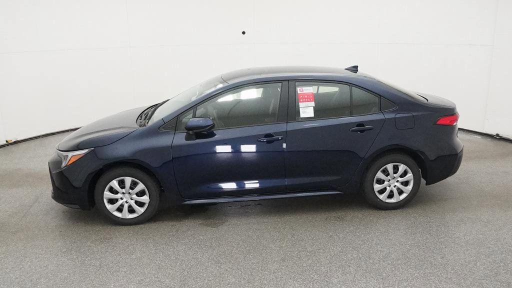 2025 Toyota Corolla LE 16