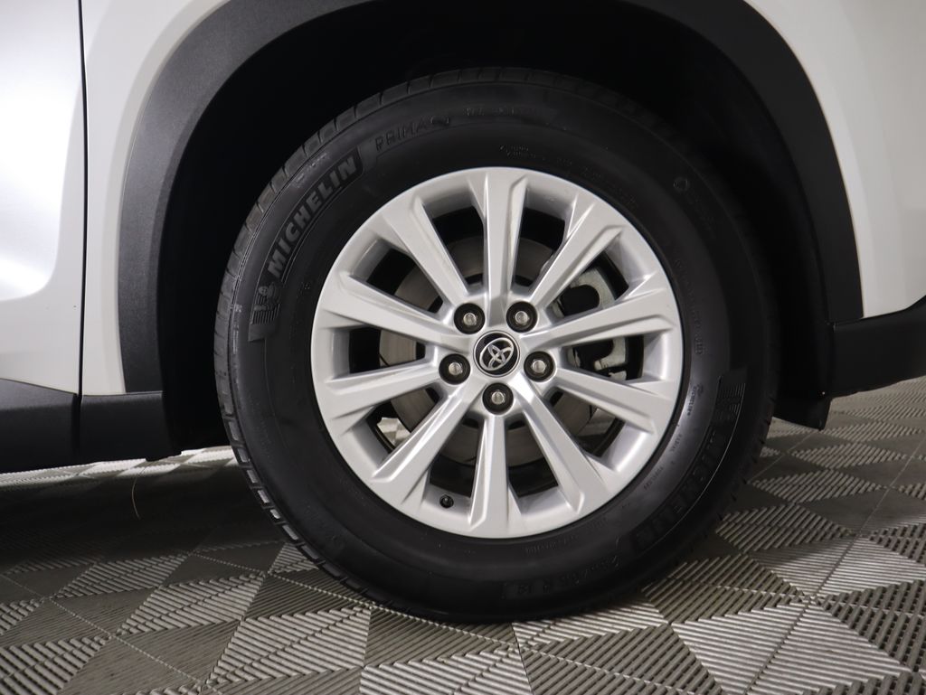 Thumbnail: 2024 Toyota Grand Highlander - 32