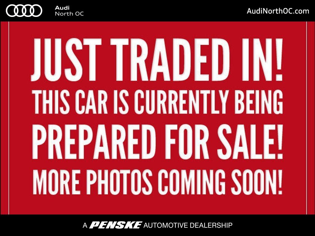 2014 Audi S8 4.0T Hero Image