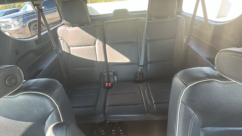 2023 Chevrolet Suburban Premier White at Baytown Hyundai