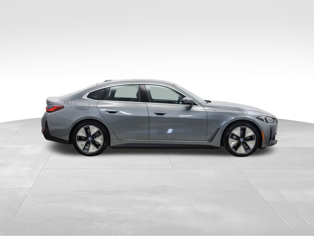 2025 BMW i4 xDrive40 6