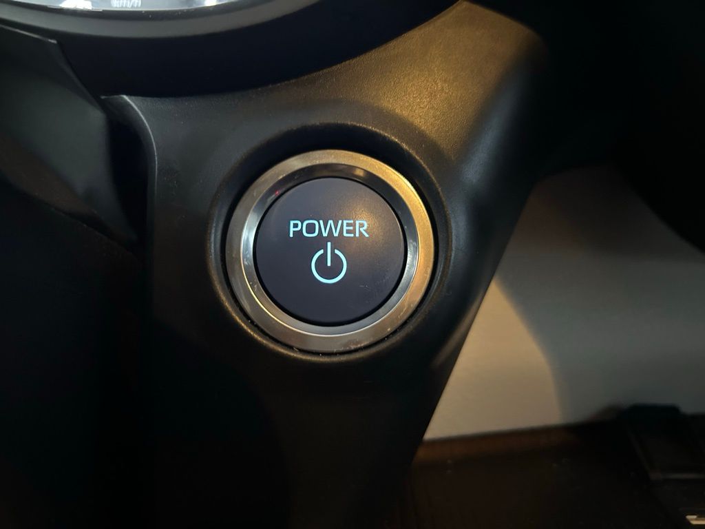 Thumbnail: 2024 Toyota Sienna - 29