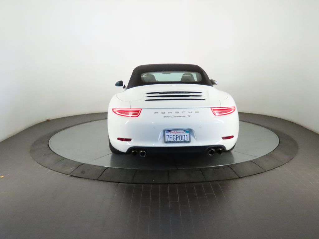 Thumbnail: 2014 Porsche 911 - 6