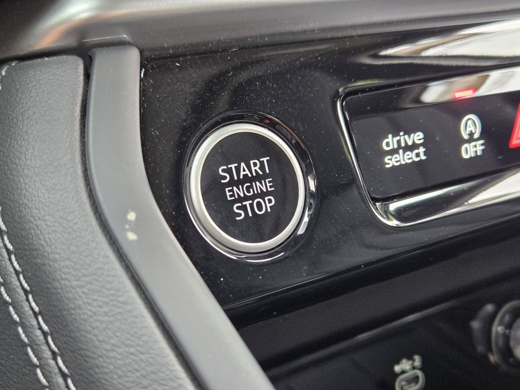 used 2025 Audi Q5 car, priced at $48,462