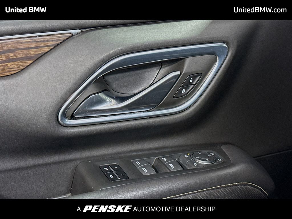 Thumbnail: 2022 Chevrolet Tahoe - 3