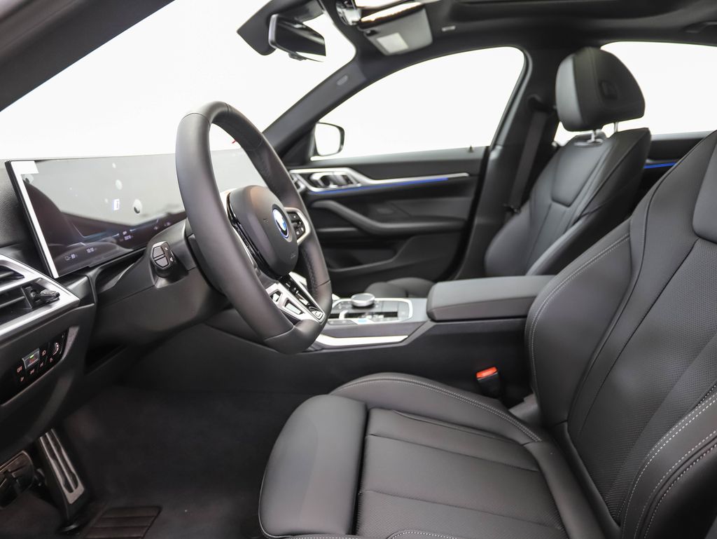2025 BMW i4 xDrive40 11