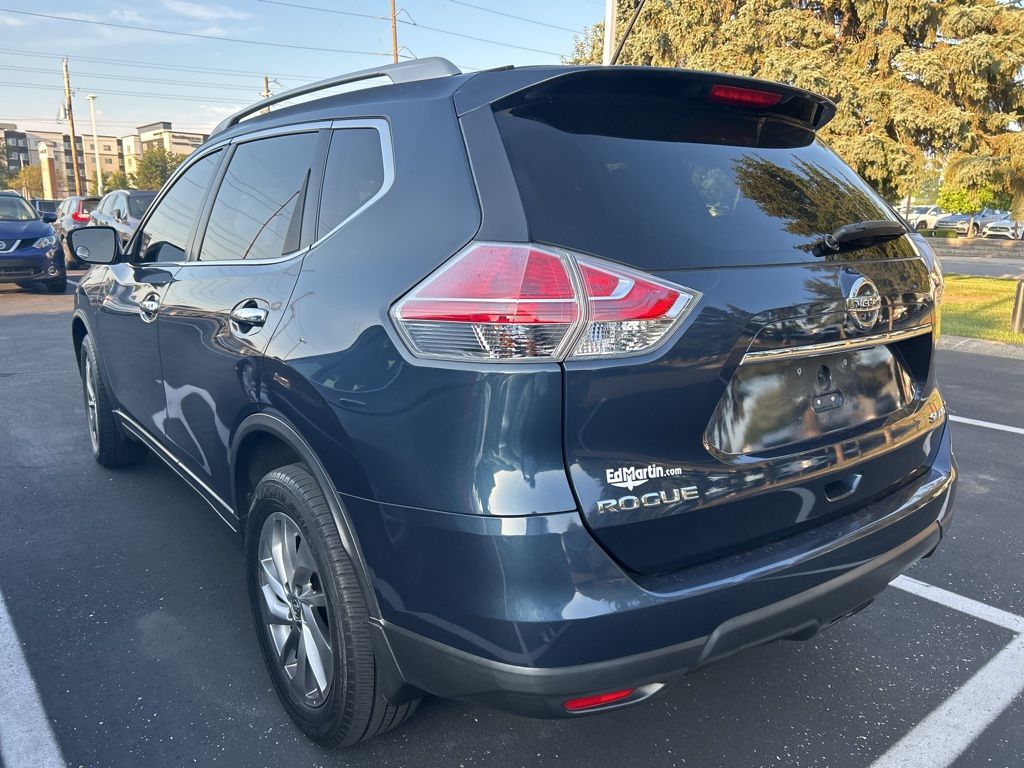Thumbnail: 2015 Nissan Rogue - 2