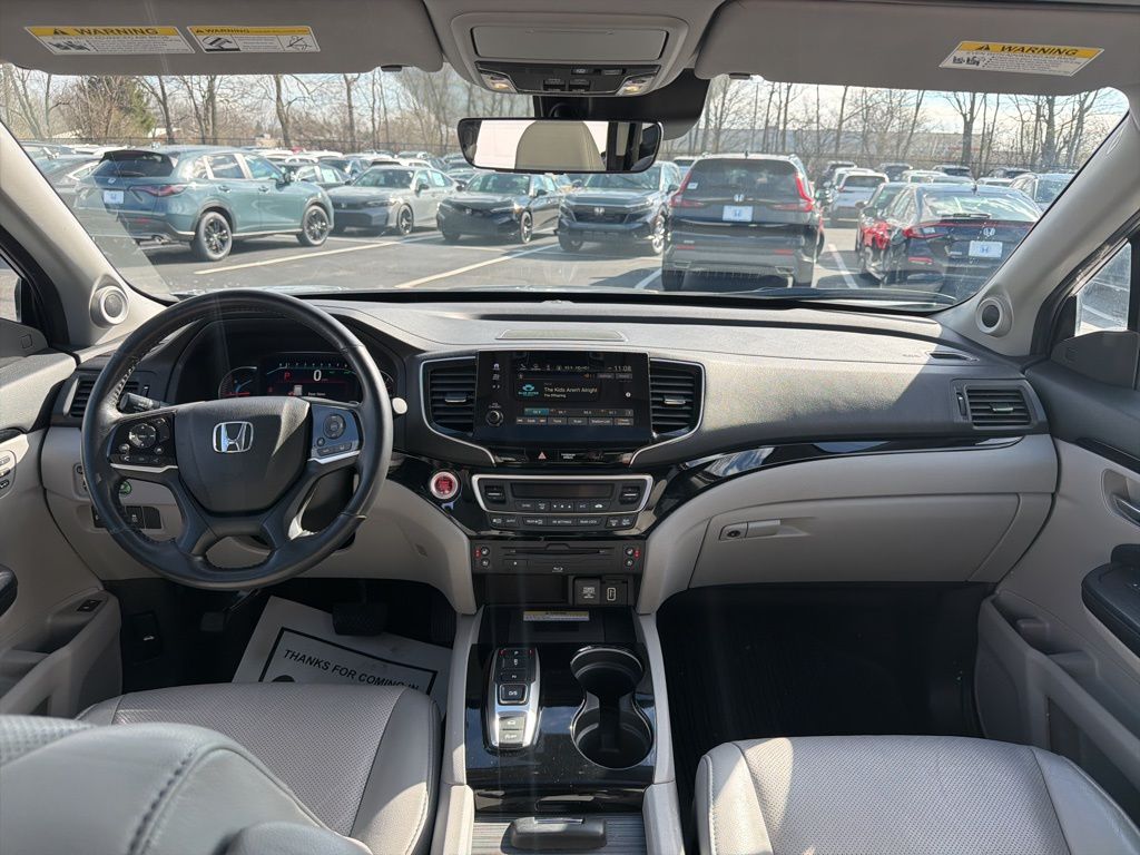 Thumbnail: 2019 Honda Pilot - 12