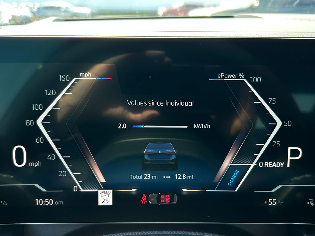 2025 BMW i5 eDrive40 19