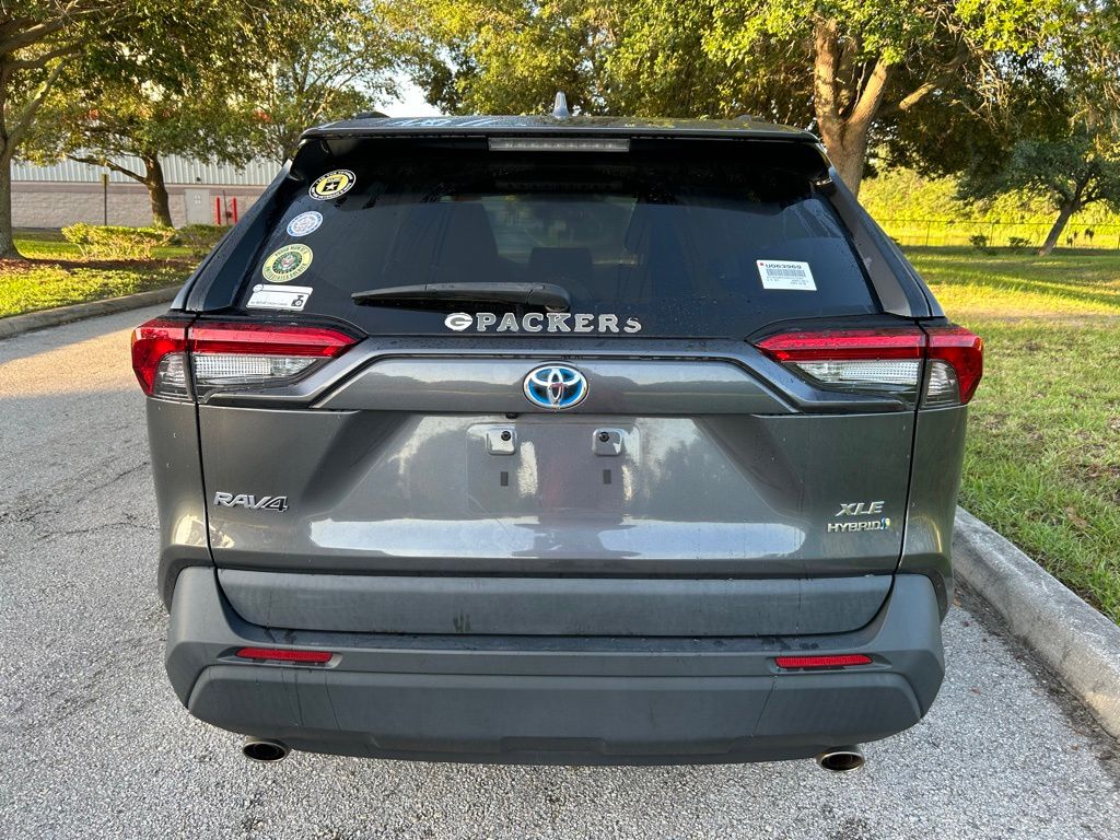 Thumbnail: 2022 Toyota RAV4 - 4