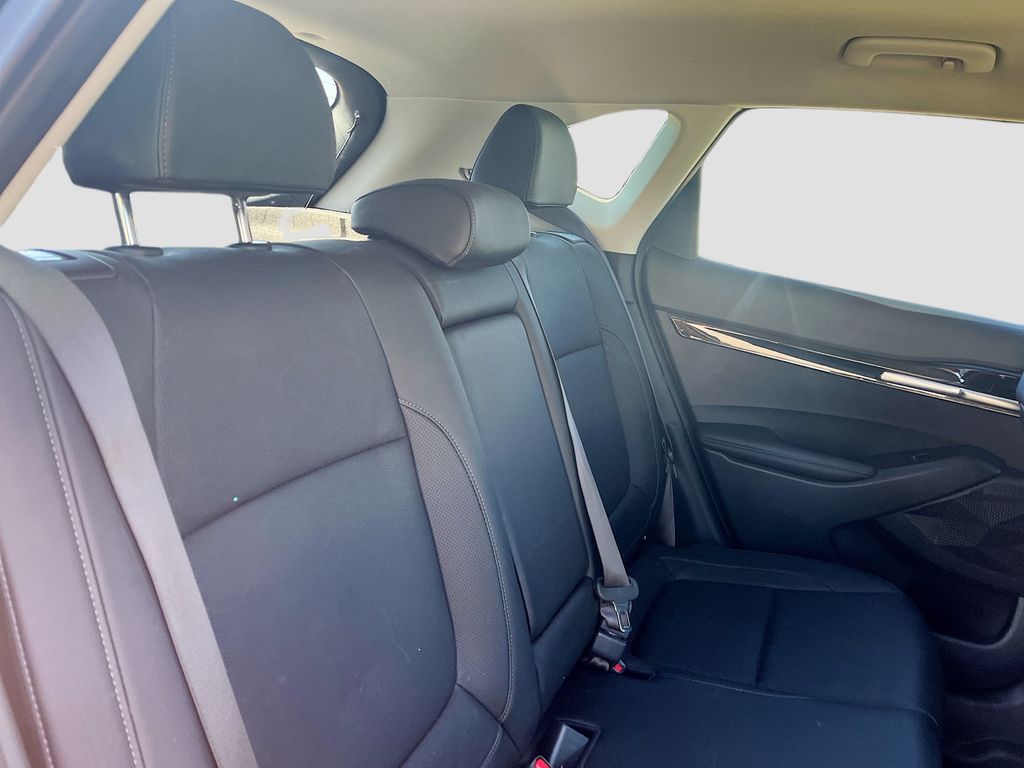 Used 2024 Black Kia SX image 27
