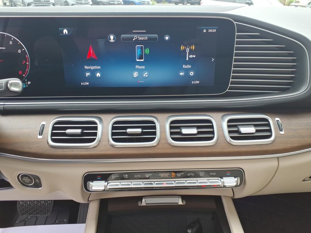 New 2026 Selenite Gray Metallic Mercedes-Benz GLE 350 image 22