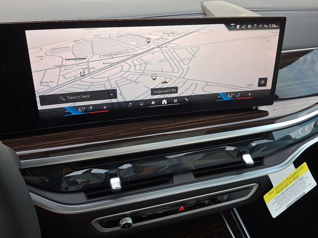 Thumbnail: 2026 BMW X7 - 8