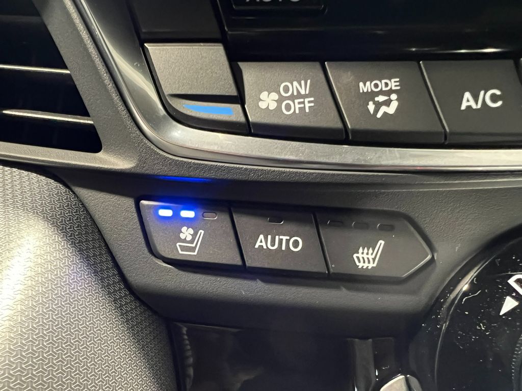 used 2025 Acura TLX car, priced at $52,195