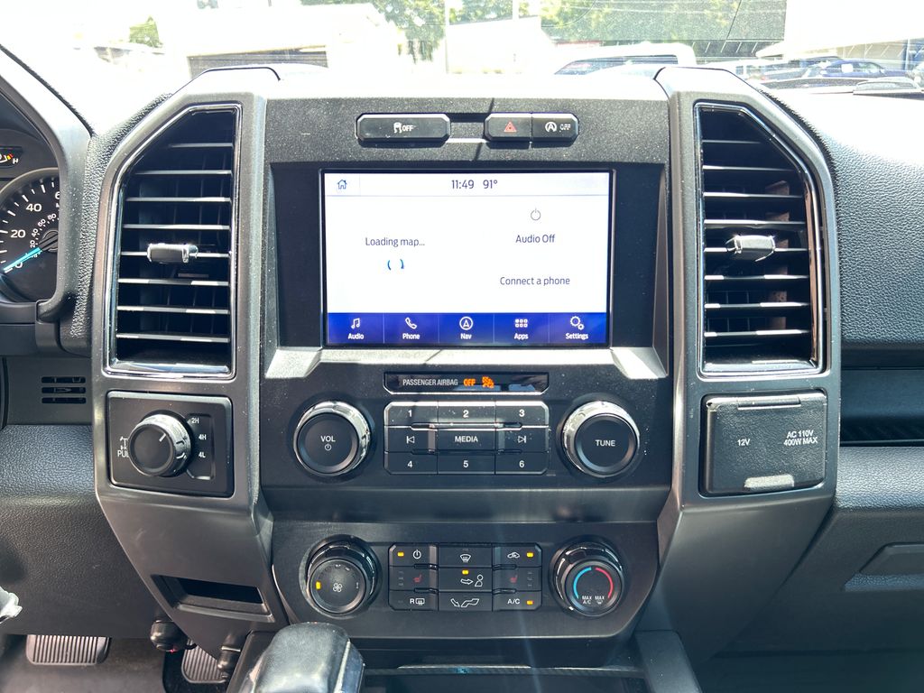 Used 2019 Silver Ford XLT image 16