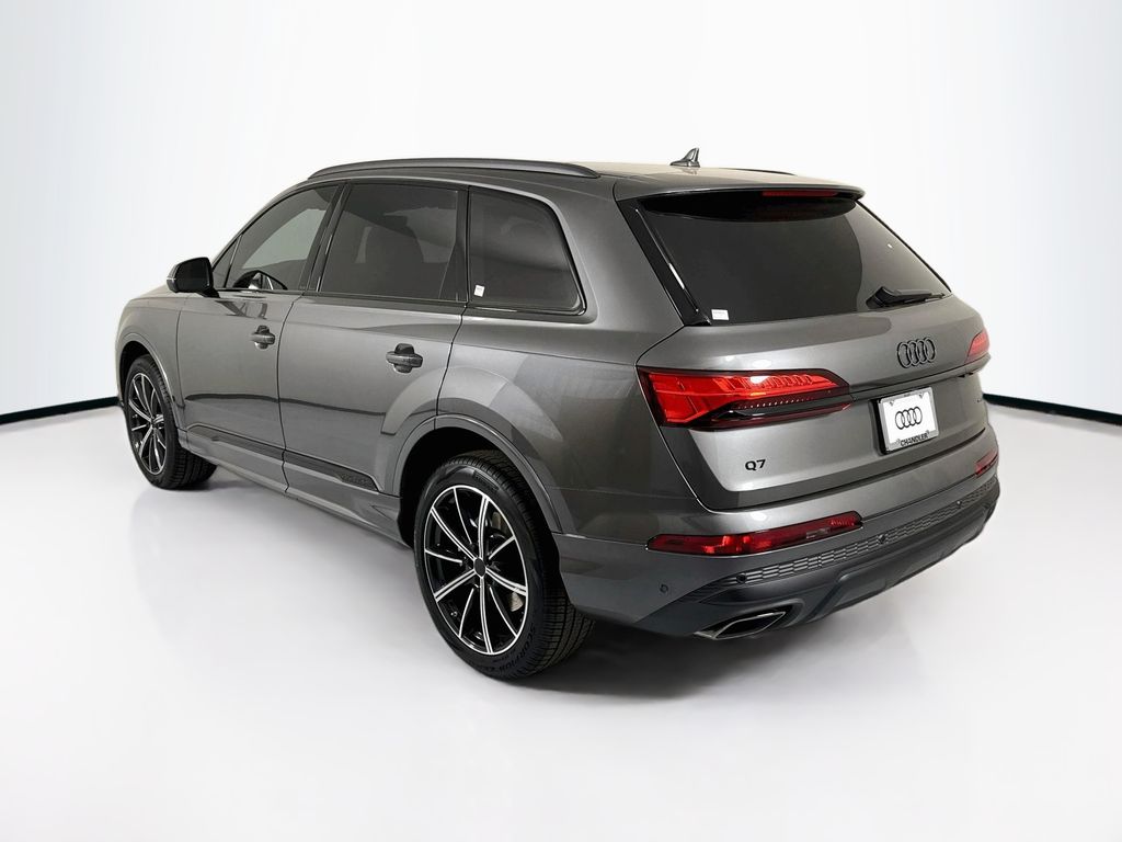 Thumbnail: 2026 Audi Q7 - 7