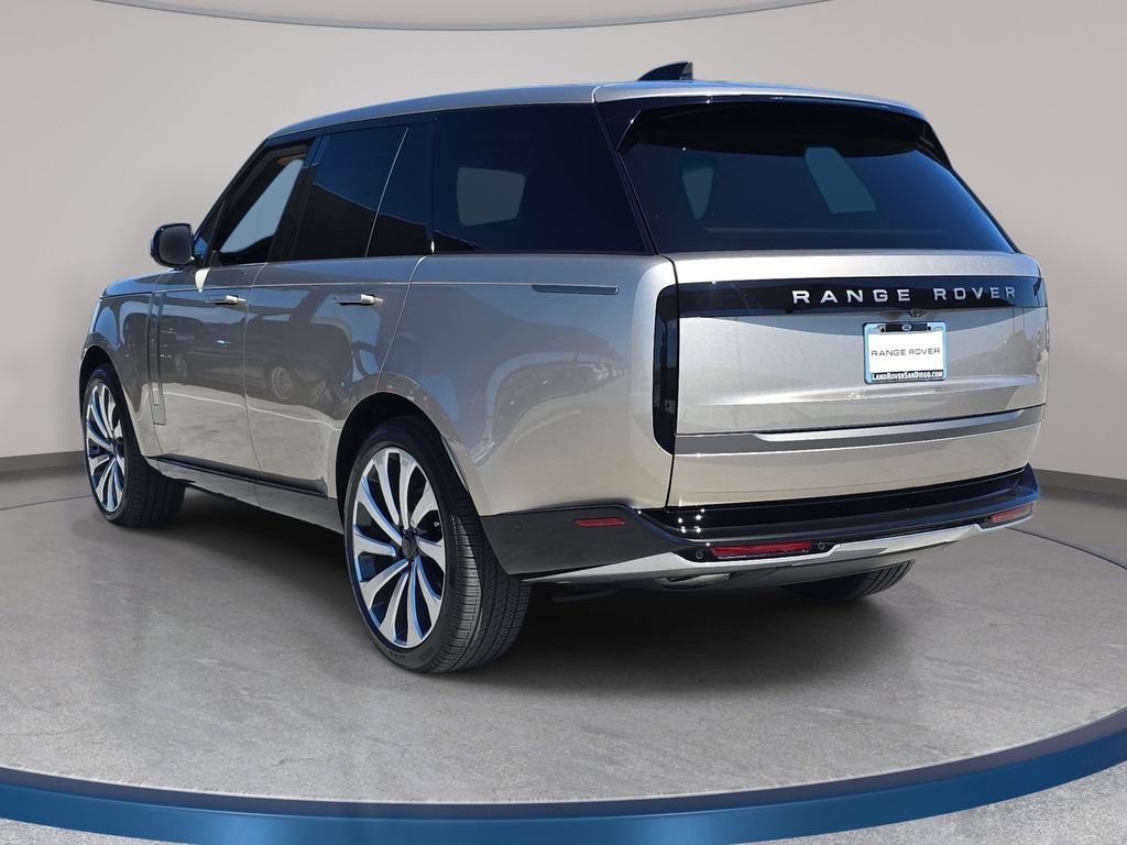 New 2026 Gold Land Rover SE image 7
