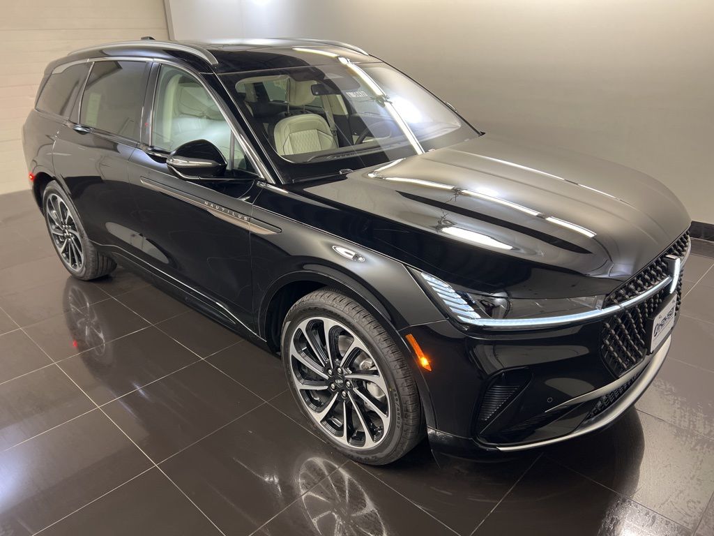 2026 Lincoln Nautilus Black Label