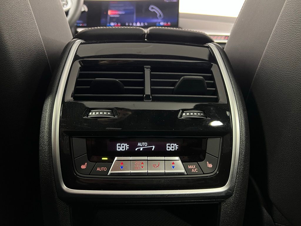 Thumbnail: 2025 BMW X5 - 29