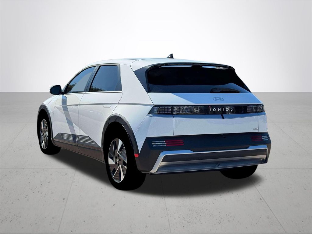 2026 Hyundai IONIQ 5 SE