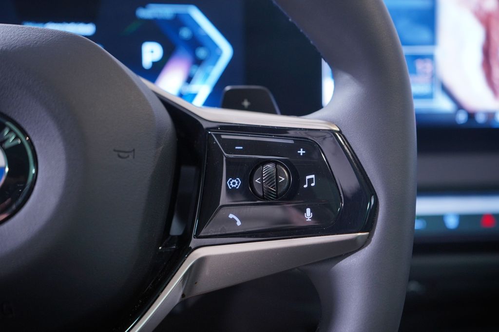 Thumbnail: 2025 BMW X3 - 20