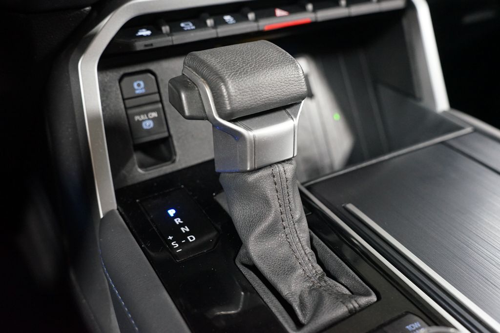 Thumbnail: 2024 Toyota Tundra - 23