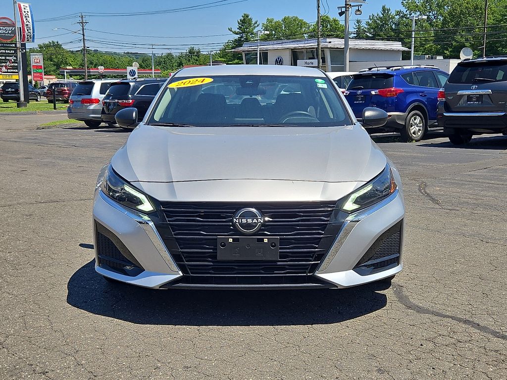 2024 Nissan Altima