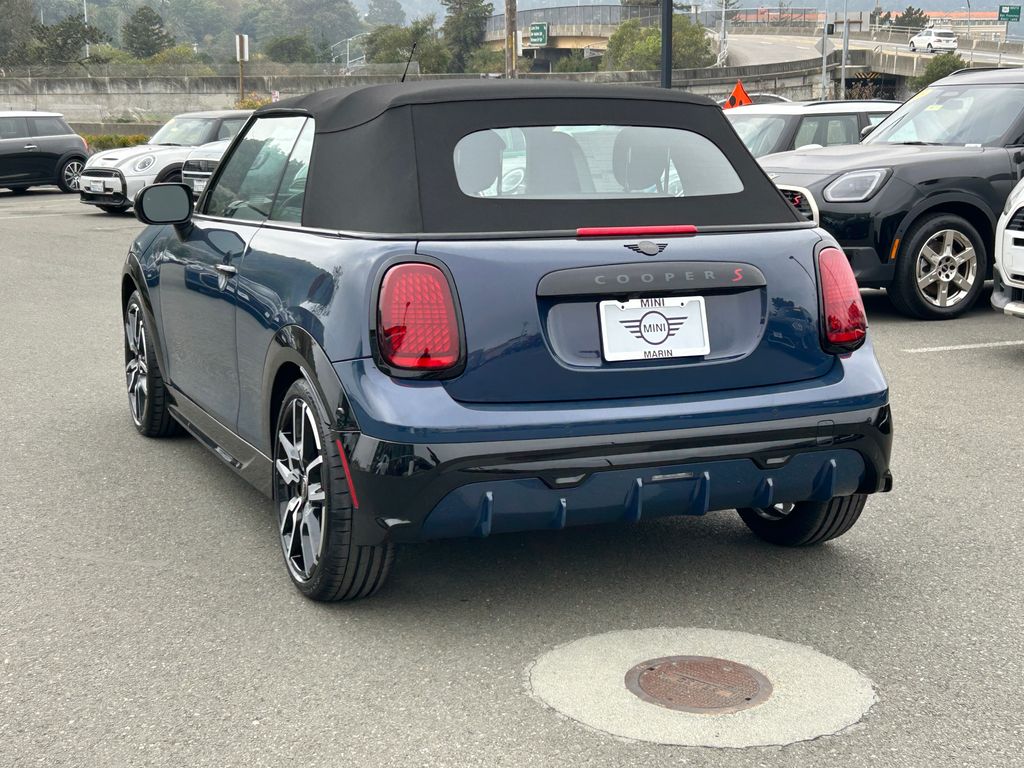 Thumbnail: 2026 MINI Cooper - 3