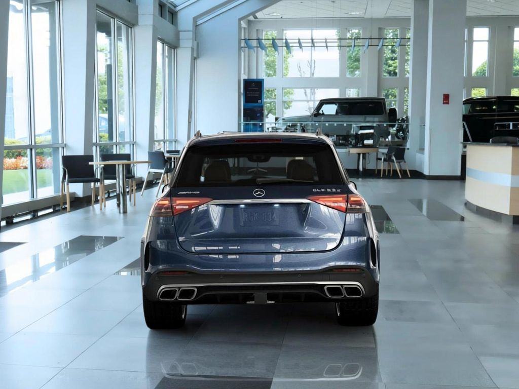 Thumbnail: 2026 Mercedes-Benz GLE - 24