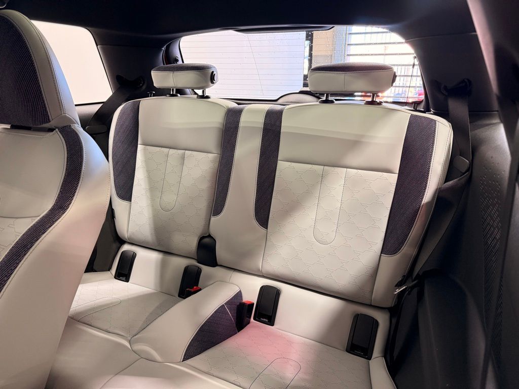 Thumbnail: 2026 MINI Cooper - 19