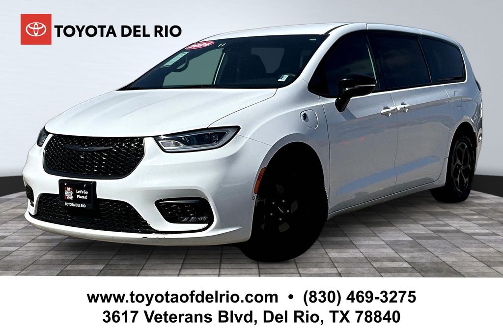 2024 Chrysler Pacifica Hybrid S Appearance FWD