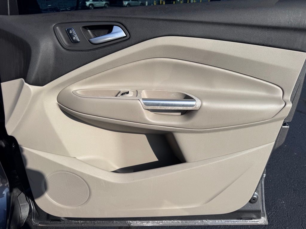 FordEscape21