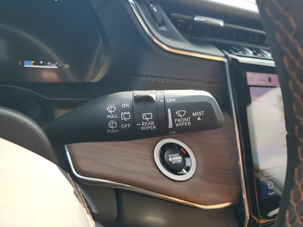 New Car 2025 Jeep Grand Cherokee L  Summit For Sale Under $70,000 In Austin, Texas