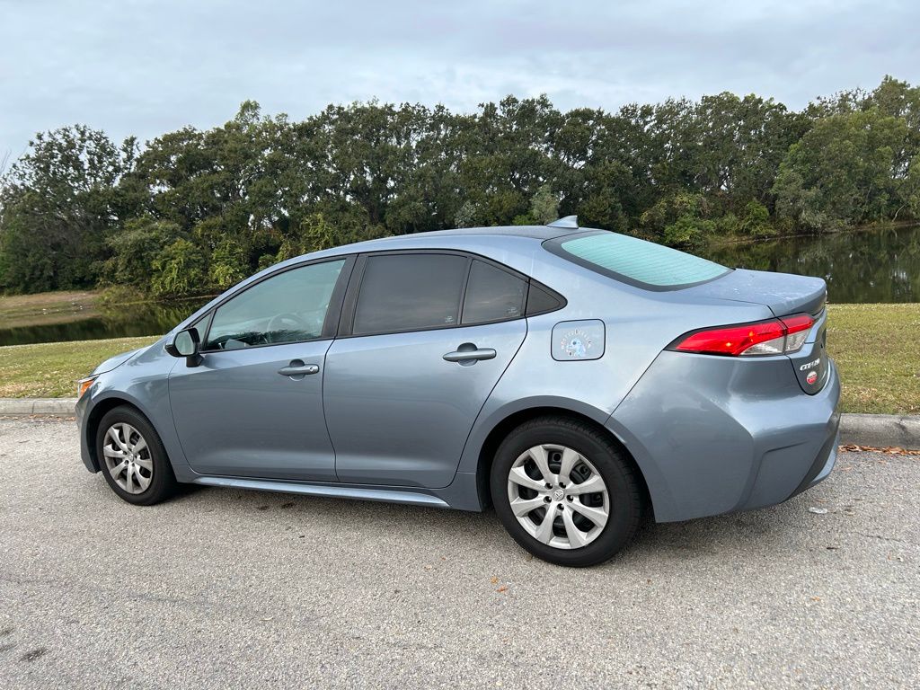 Thumbnail: 2022 Toyota Corolla - 3