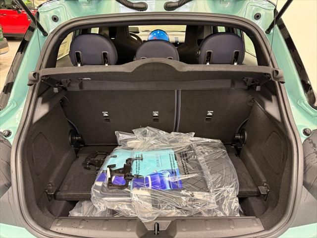 Thumbnail: 2026 MINI Cooper - 23