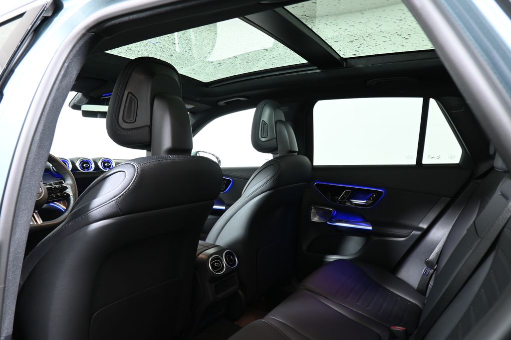 Thumbnail: 2026 Mercedes-Benz GLC - 32