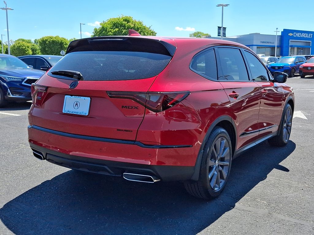 Thumbnail: 2025 Acura MDX - 4