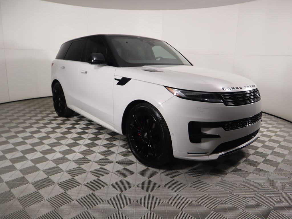 Thumbnail: 2024 Land Rover Range Rover Sport - 3