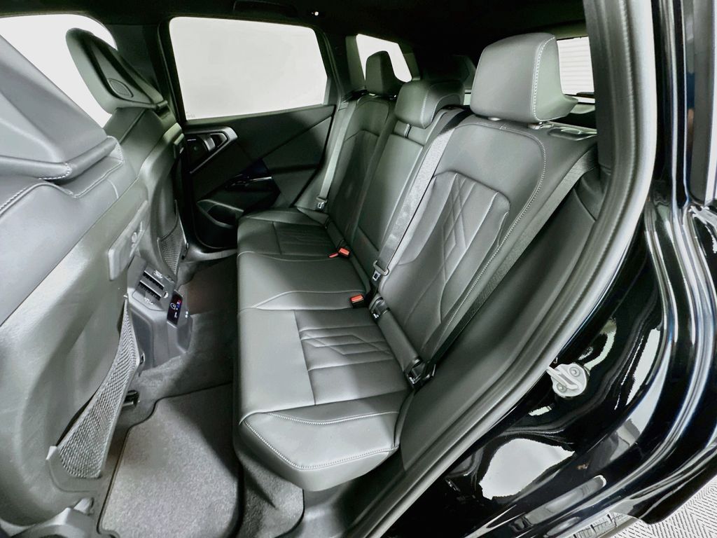 Thumbnail: 2026 BMW X3 - 17