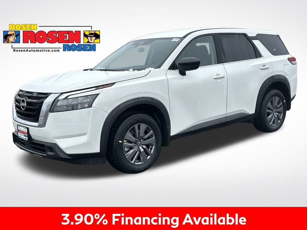 2025 Nissan Pathfinder S photo
