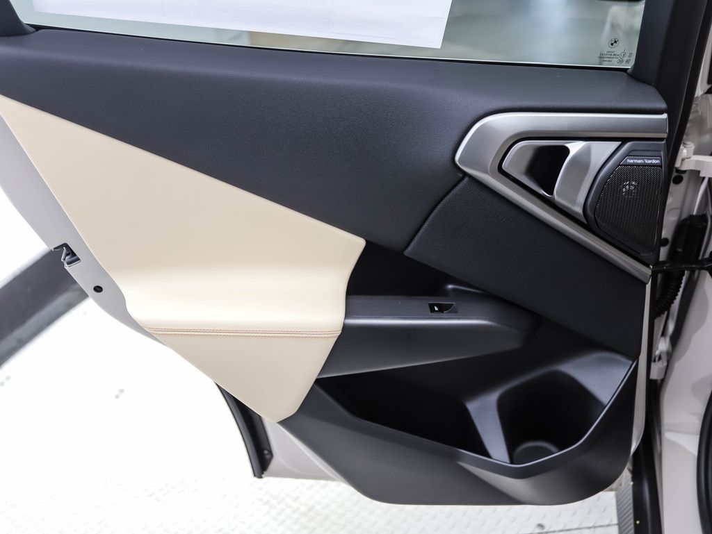 Thumbnail: 2026 BMW X3 - 20