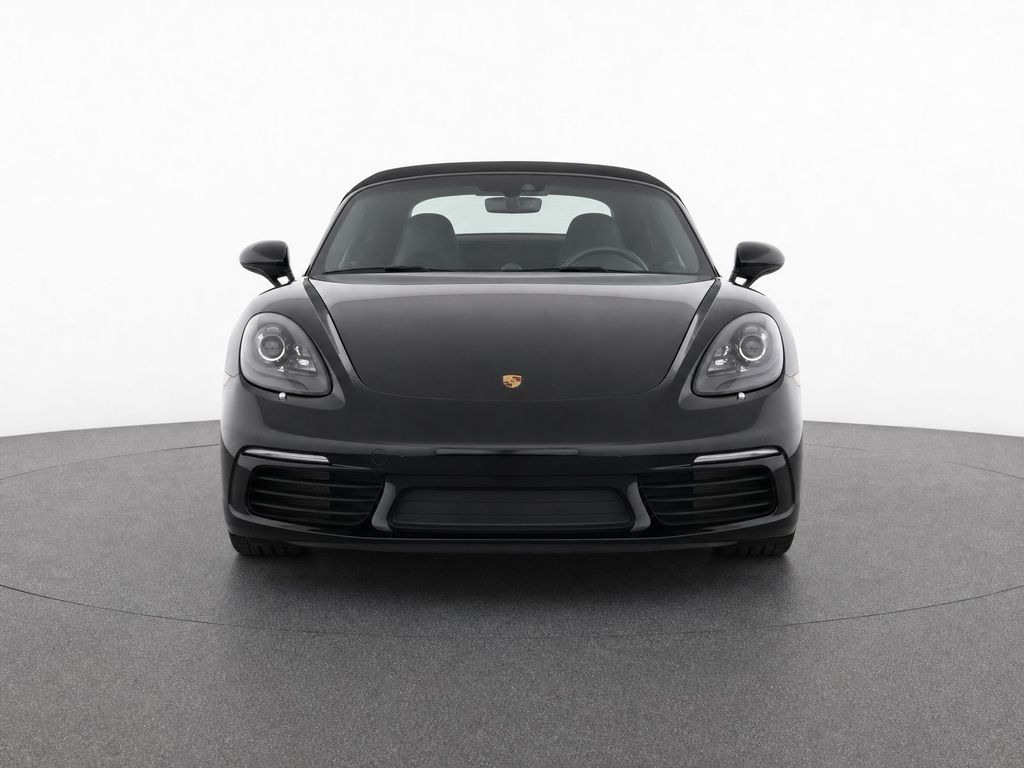 Thumbnail: 2017 Porsche 718 Boxster - 5