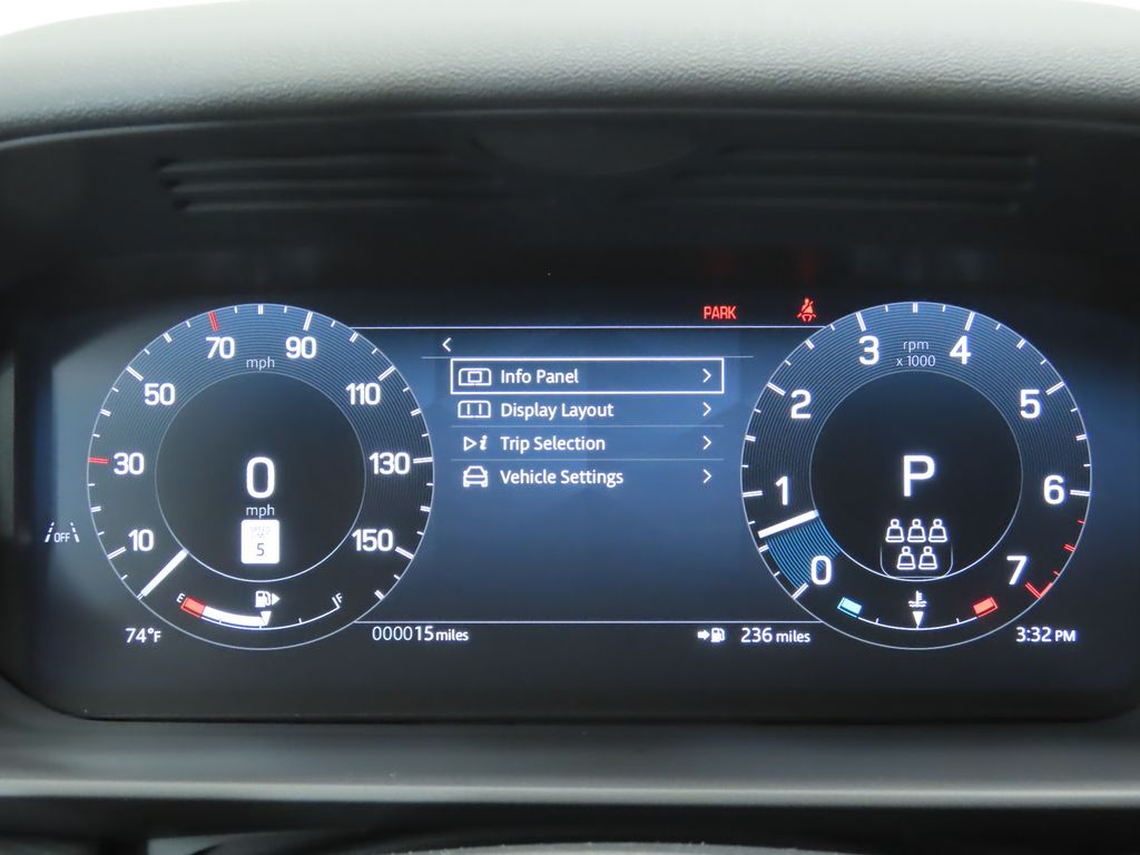 Thumbnail: 2026 Land Rover Discovery - 31