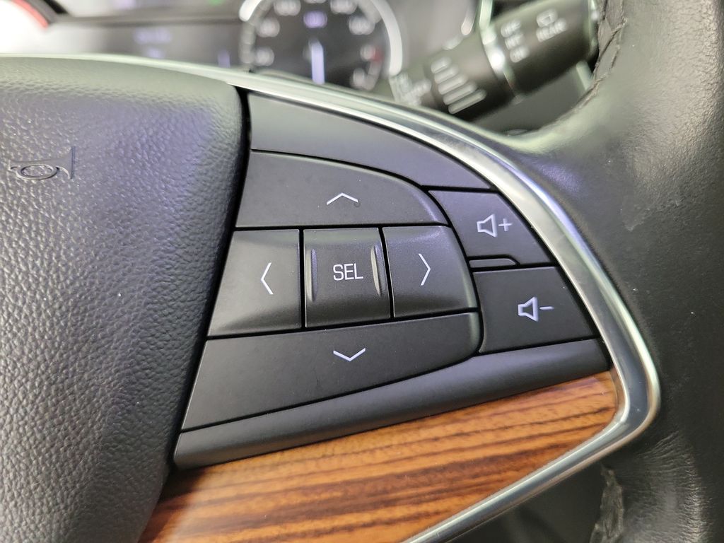 2020 Cadillac XT5 Premium Luxury White at Tom Peacock Cadillac
